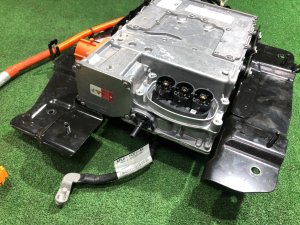 インバーター LAND ROVER RANGE ROVER SPORT OEM LR101846, JPLA-75522-AH 2019 PТ204