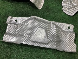 Exhaust heat shields LAND ROVER RANGE ROVER SPORT OEM LR092621, LR136830 2019 PТ204