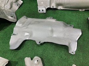 Exhaust heat shields LAND ROVER RANGE ROVER SPORT OEM LR092621, LR136830 2019 PТ204
