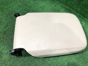 ฝาปิดที่วางแขนหุ้มหนัง LAND ROVER RANGE ROVER SPORT OEM LR100331 2019