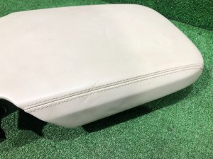 ฝาปิดที่วางแขนหุ้มหนัง LAND ROVER RANGE ROVER SPORT OEM LR100331 2019
