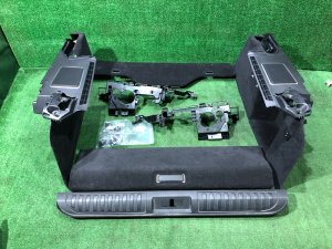 แผงบุห้องเก็บของท้าย LAND ROVER RANGE ROVER SPORT OEM LR114234, LR068092 2019