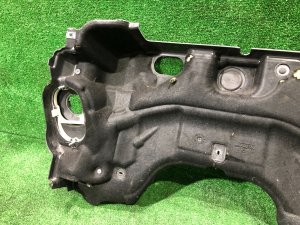 Изолятор моторного отсека LAND ROVER RANGE ROVER SPORT OEM LR104490, HPLA-10B811-AH 2019