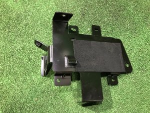 Battery bracket LAND ROVER RANGE ROVER SPORT OEM LR099081, JPLA-10748-AD 2019