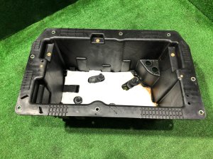 电瓶支架 LAND ROVER RANGE ROVER SPORT OEM LR122948, JPLA-10697-BG 2019