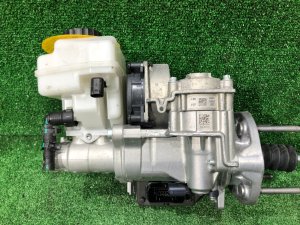 制动总泵 LAND ROVER RANGE ROVER SPORT OEM LR159933, JK522D519AAJ 2019 PТ204