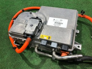 Inversor LAND ROVER RANGE ROVER SPORT OEM LR133406, JPLA10C762AX 2019 PТ204