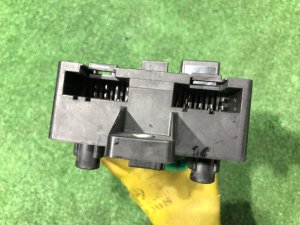 Блок предохранителей салонный пассажира LAND ROVER RANGE ROVER SPORT OEM LR098969, JPLA-14A073-BB 2019