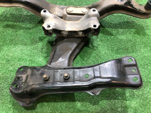 Travessa da caixa manual SUBARU FORESTER OEM 41021FC070, 41022AC180, 41021AC330 SF5 1998 EJ202 MT