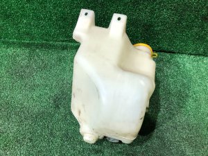 ウォッシャータンク SUBARU FORESTER OEM 86610FC000 SF5 1998 EJ202 MT