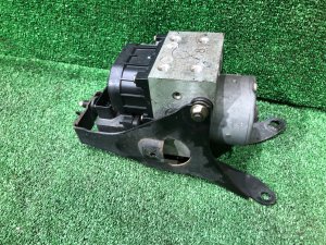 กล่อง ABS 27539FC010 SUBARU FORESTER