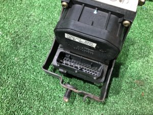 Módulo ABS SUBARU FORESTER OEM 27539FC010 SF5 1998 EJ202 MT