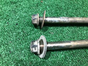 โบลต์ดุมล้อหลัง SUBARU FORESTER OEM 20540AA000 SF5 1998 EJ202 MT