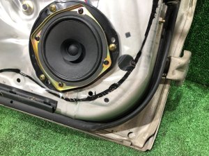 Puerta trasera izquierda SUBARU FORESTER OEM 61401FC013 SF5 1998 silver 792
