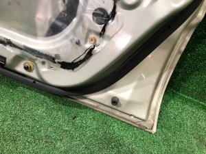 右前门 SUBARU FORESTER OEM 61101FC002 SF5 1998 silver 792