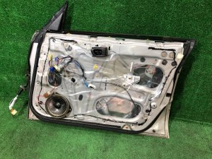 右前门 SUBARU FORESTER OEM 61101FC002 SF5 1998 silver 792