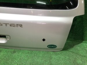 Portón trasero SUBARU FORESTER OEM 61701FC000 SF5 1998 silver 792