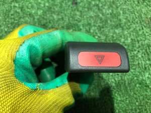 Hazard warning switch SUBARU FORESTER OEM 83045FC010OE SF5 1998 EJ202 MT