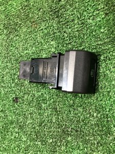 Rear window defogger switch SUBARU FORESTER OEM 83041FC020OE SF5 1998 EJ202 MT