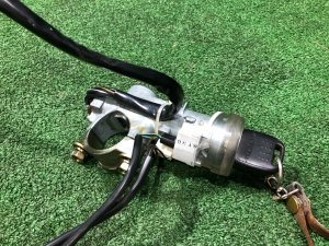 สวิตช์กุญแจสตาร์ท Комплект замков SUBARU FORESTER OEM 83121FC090, 83121FC091 SF5 1998 silver 792
