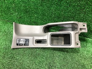 サイドブレーキコンソール SUBARU FORESTER OEM 92062FC060ND SF5 1998 silver 792