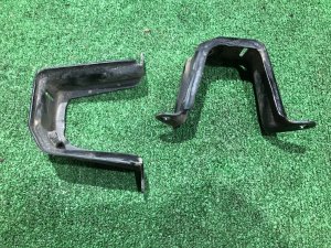 リアスタビライザーブラケット SUBARU FORESTER OEM 20520AC000, 20520AC010 SF5 1998 silver 792