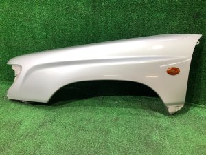 Aleta delantera izquierda SUBARU FORESTER OEM 57120FC010 SF5 1998 silver 792