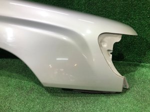 Guarda-lamas dianteiro direito SUBARU FORESTER OEM 57120FC000 SF5 1998 silver 792