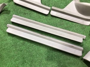 スカッフプレート SUBARU FORESTER OEM 94065FA100, 94065FA110, 94065FC020ND, 94065FC030ND SF5 1998 silver 792