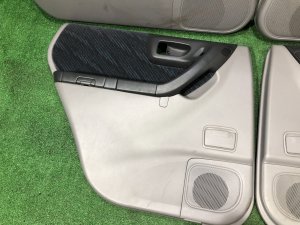 Paneles de puerta SUBARU FORESTER OEM 94050FC300ND, 94050FC310ND, 94056FC260ND, 94056FC270ND SF5 1998 silver 792