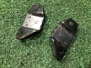 Limitadores da porta da bagageira SUBARU FORESTER OEM 60112AA002, 60112AA012 SF5 1998 silver 792