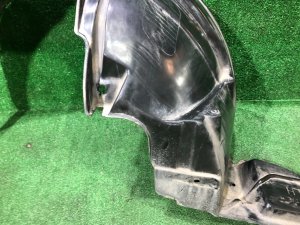 左フロントインナーフェンダー SUBARU FORESTER OEM 59110FC010 SF5 1998 silver 792