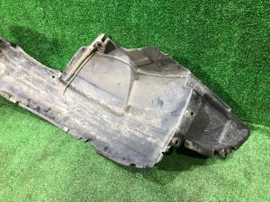 左フロントインナーフェンダー SUBARU FORESTER OEM 59110FC010 SF5 1998 silver 792