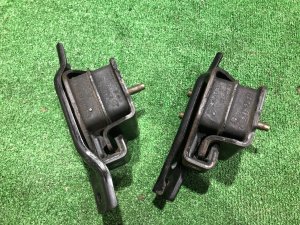 发动机支座 41022FA090, 41031FA080, 41031FA090 SUBARU FORESTER