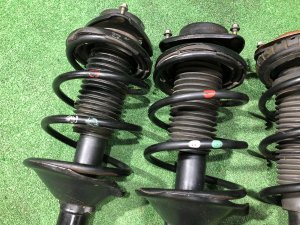 Amortiguadores SUBARU FORESTER OEM 20310FC020, 20310FC030, 20330FC040, 20360FC120, 20360FC130 SF5 1998 EJ202 MT