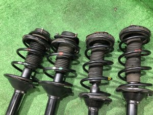Amortiguadores SUBARU FORESTER OEM 20310FC020, 20310FC030, 20330FC040, 20360FC120, 20360FC130 SF5 1998 EJ202 MT
