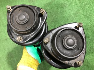 Amortiguadores SUBARU FORESTER OEM 20310FC020, 20310FC030, 20330FC040, 20360FC120, 20360FC130 SF5 1998 EJ202 MT