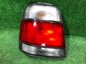 左テールランプ 220-20597L SUBARU FORESTER OEM 84201FC031 SF5 1998