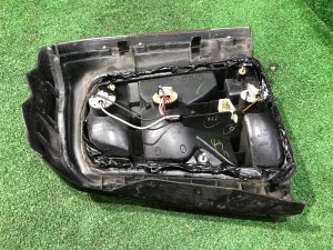 左テールランプ 220-20597L SUBARU FORESTER OEM 84201FC031 SF5 1998