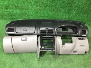 Salpicadero свап 66120FC521OE, 66040FC000OE, 66062FC520OE SUBARU FORESTER