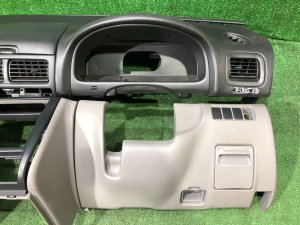 仪表台 свап SUBARU FORESTER OEM 66120FC521OE, 66040FC000OE, 66062FC520OE SF5 1998 silver 792