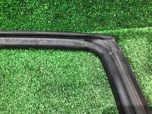 Left door seal SUBARU FORESTER OEM 62710FC010 SF5 1998 silver 792