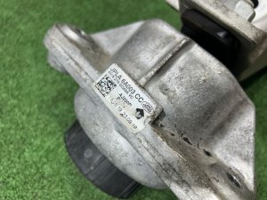 Engine mount LAND ROVER RANGE ROVER SPORT OEM JPLA6A003CC, LR123914 2019