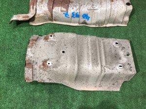 แผ่นกันความร้อนท่อไอเสีย SUBARU FORESTER OEM 59020FC000, 59024FC010 SF5 1998 EJ202 MT