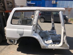 ชิ้นส่วนตัวถังท้ายรถ REAR CUT 51402FC042, 51402FC052 SUBARU FORESTER