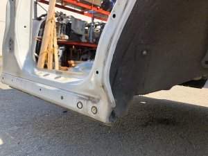 Sección trasera de la carrocería REAR CUT SUBARU FORESTER OEM 51402FC042, 51402FC052 1999 White 51E