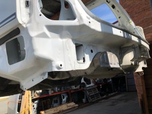 Sección trasera de la carrocería REAR CUT SUBARU FORESTER OEM 51402FC042, 51402FC052 1999 White 51E