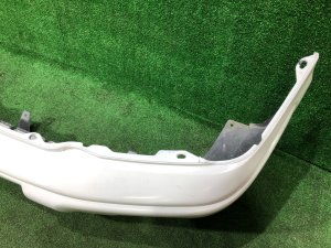 フロントバンパー SUBARU FORESTER OEM 57717FC130WG, 57720FC130 SF9, SF5 1998 White 51E