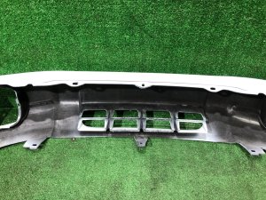 フロントバンパー SUBARU FORESTER OEM 57717FC130WG, 57720FC130 SF9, SF5 1998 White 51E