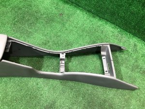 ช่องเก็บของและที่วางแขน SUBARU FORESTER OEM 92060FC040ND SF9, SF5 1998 White 51E